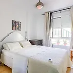 Colours Apartment And Garage Historical Center 4 Pax