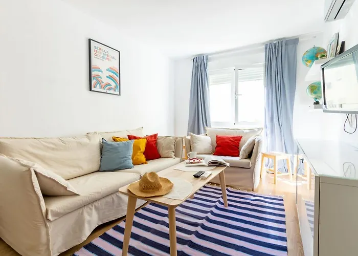 Colours Apartment And Garage Historical Center 4 Pax